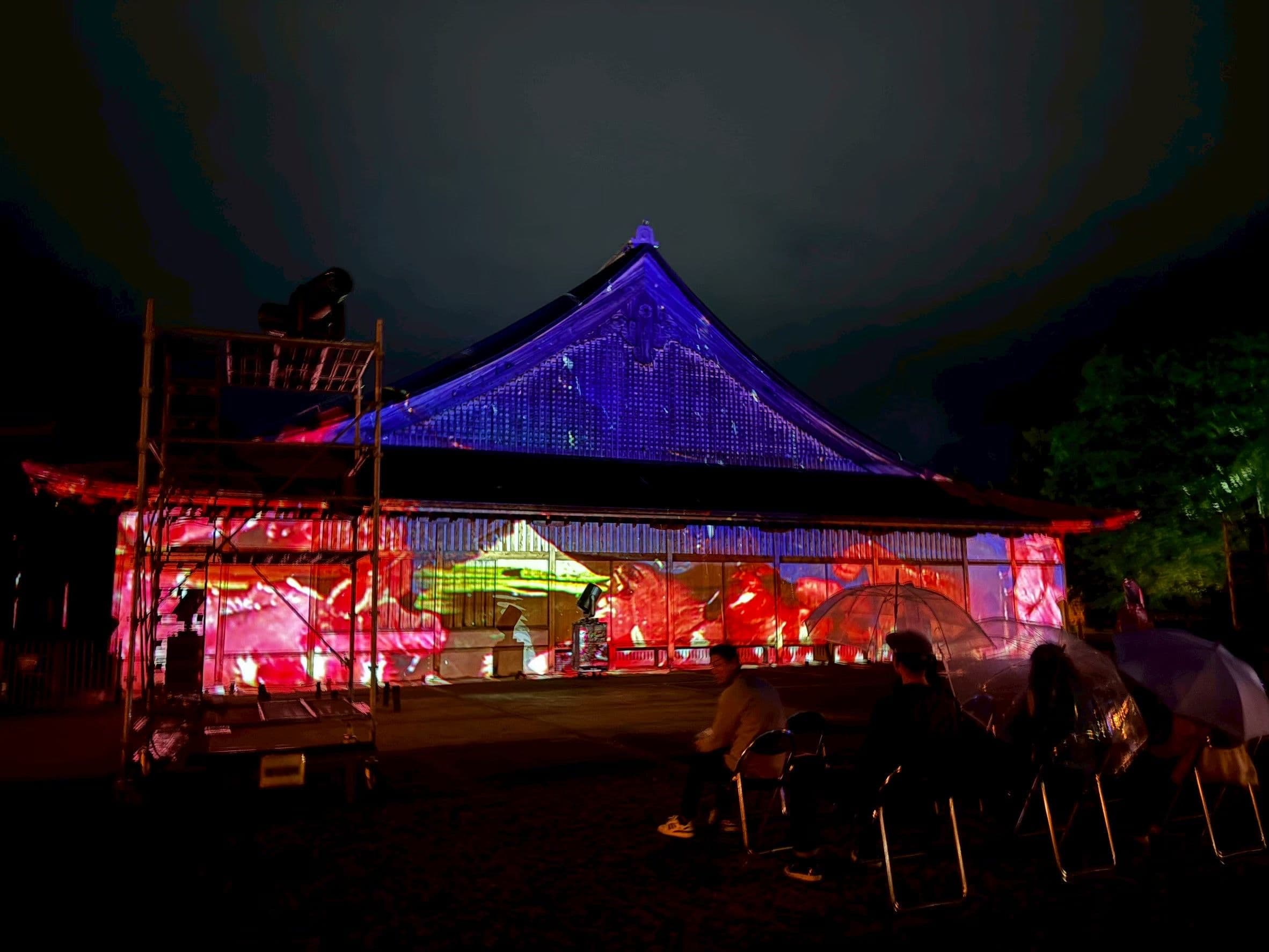 春の夜まつりの様子